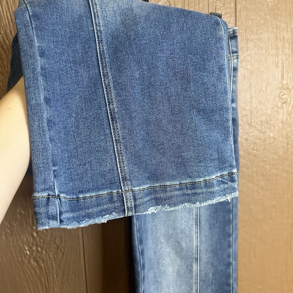 NWT RISEN High Rise Crop Wide Leg Front Seam Detailed Jeans Sz 11/30 Streetwear - Picture 3 of 7